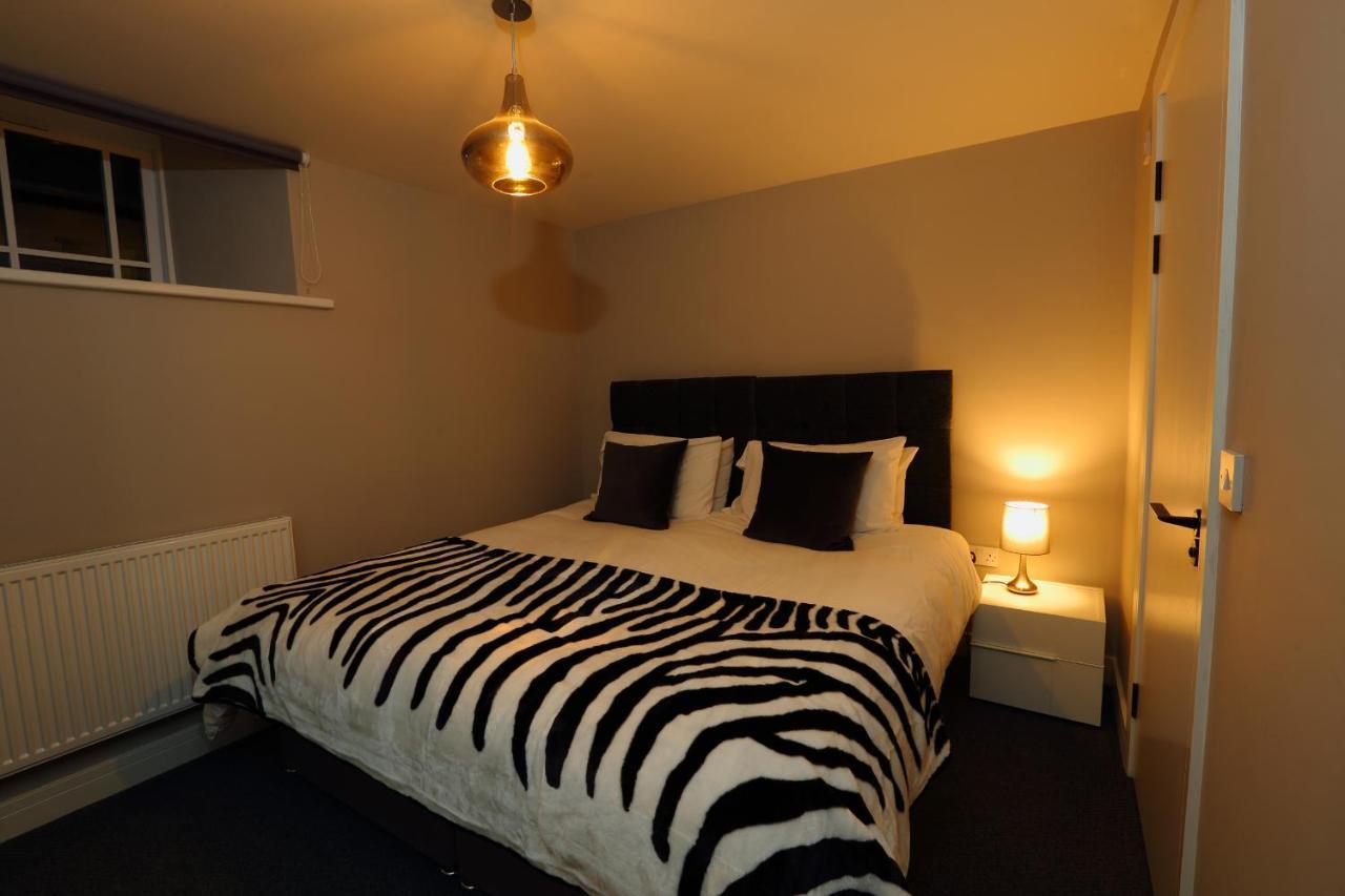 Declaration Suite Rhyl Esterno foto