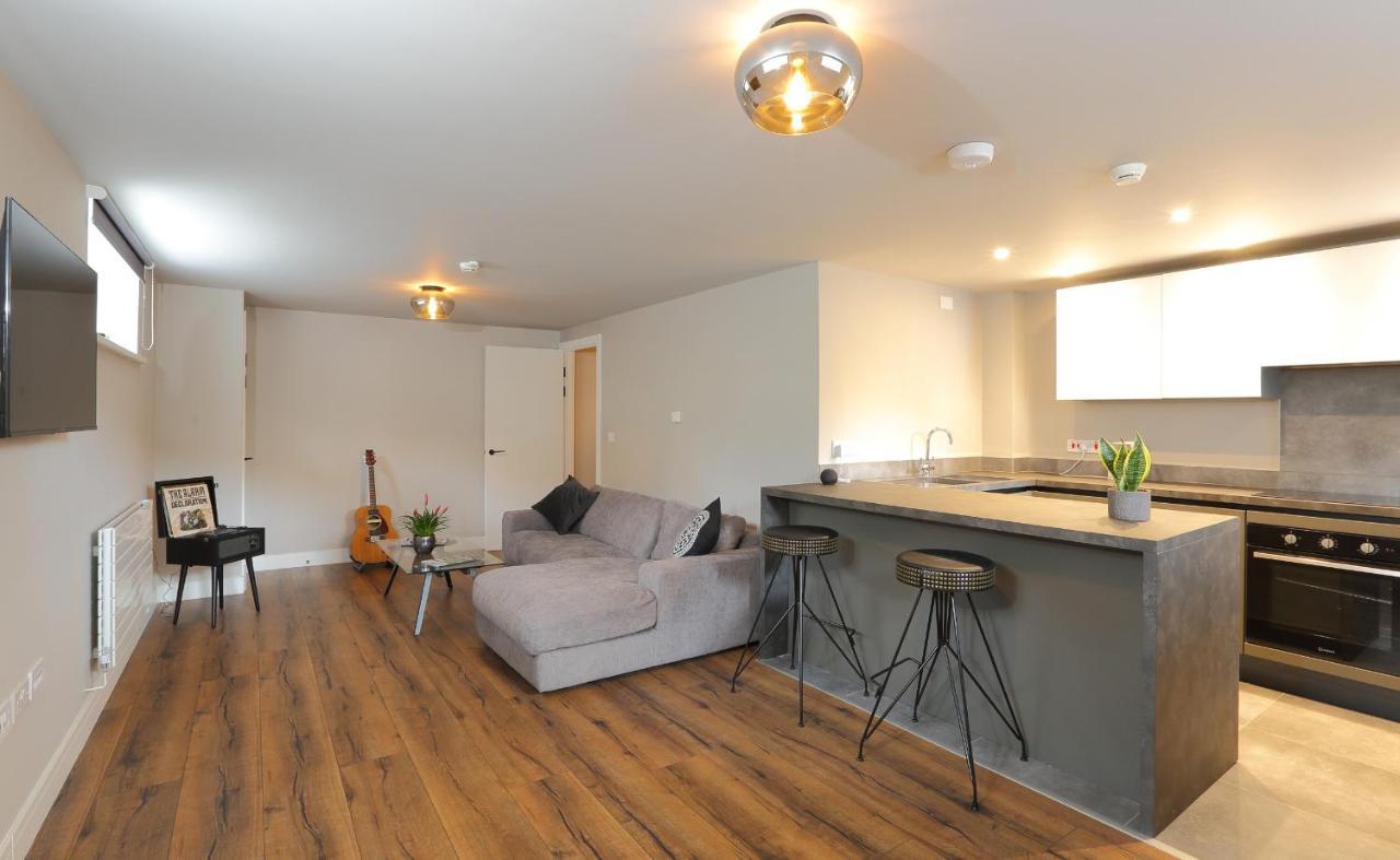 Declaration Suite Rhyl Esterno foto